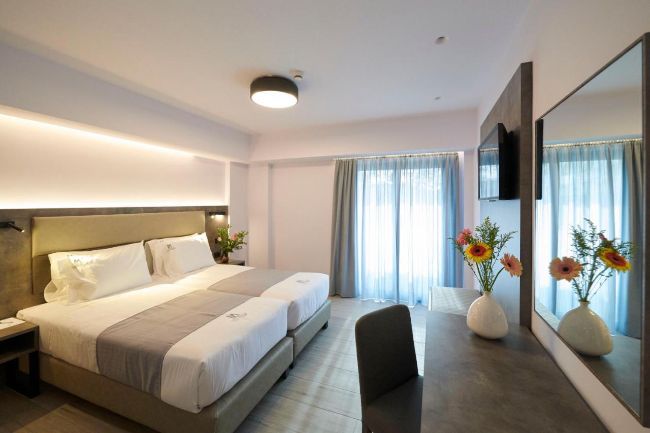 Meni Hotel & Apartments Atina Dış mekan fotoğraf